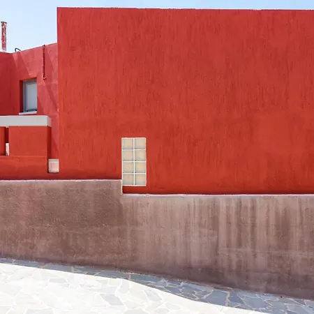 Red Beachfront * Kokkini Hani