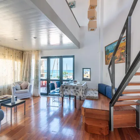 Red Beachfront Apartment Kokkini Hani